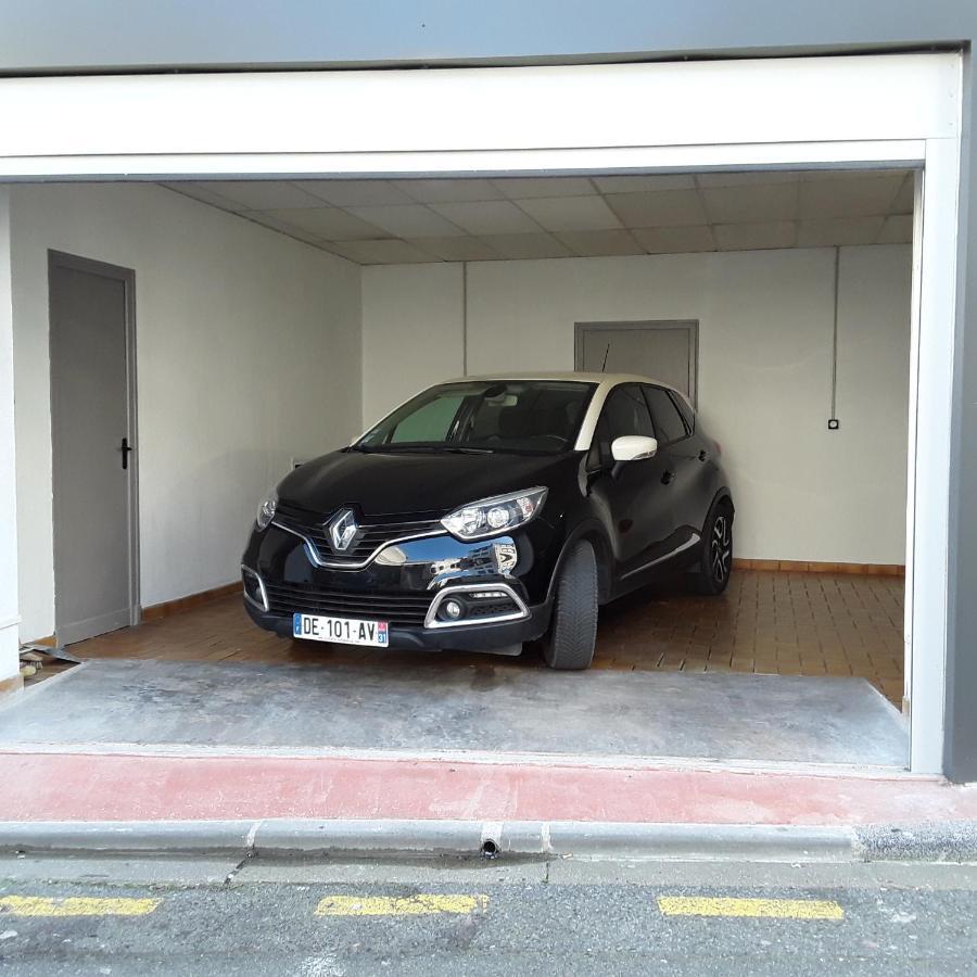 Maison De Avec Garage Et Terrasse * Lourdes