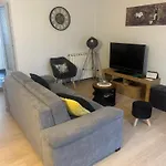 Maison De Ville Avec Garage Et Terrasse